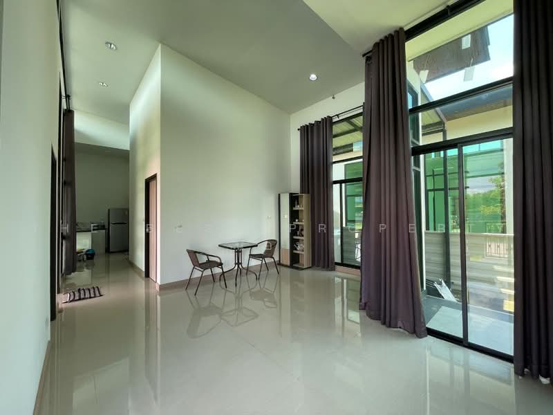 หมู่บ้านแสนมณี ลากูน่า เฟส15 (Sanmanee Laguna Phase15), Chon Buri (Pattaya), Map Pong, Phan Thong, Chon Buri (Pattaya), 2 Bedrooms, 100 sqm, Semi-Detached House (Twin House) For Sale, by The Best Property น้อง, 500469630 - DDproperty.com