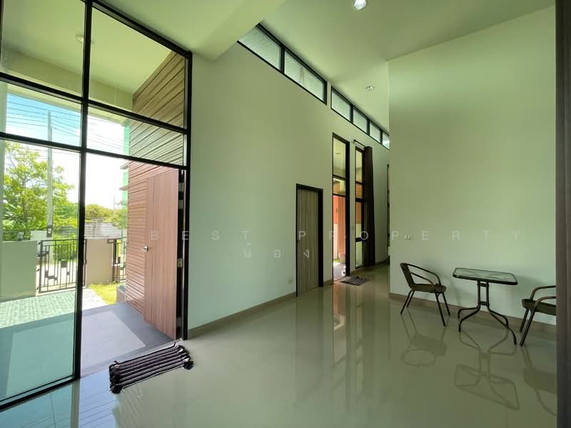 หมู่บ้านแสนมณี ลากูน่า เฟส15 (Sanmanee Laguna Phase15), Chon Buri (Pattaya), Map Pong, Phan Thong, Chon Buri (Pattaya), 2 Bedrooms, 100 sqm, Semi-Detached House (Twin House) For Sale, by The Best Property น้อง, 500469630 - DDproperty.com