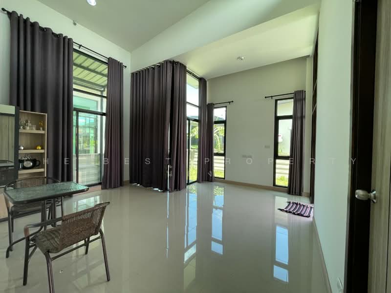 หมู่บ้านแสนมณี ลากูน่า เฟส15 (Sanmanee Laguna Phase15), Chon Buri (Pattaya), Map Pong, Phan Thong, Chon Buri (Pattaya), 2 Bedrooms, 100 sqm, Semi-Detached House (Twin House) For Sale, by The Best Property น้อง, 500469630 - DDproperty.com