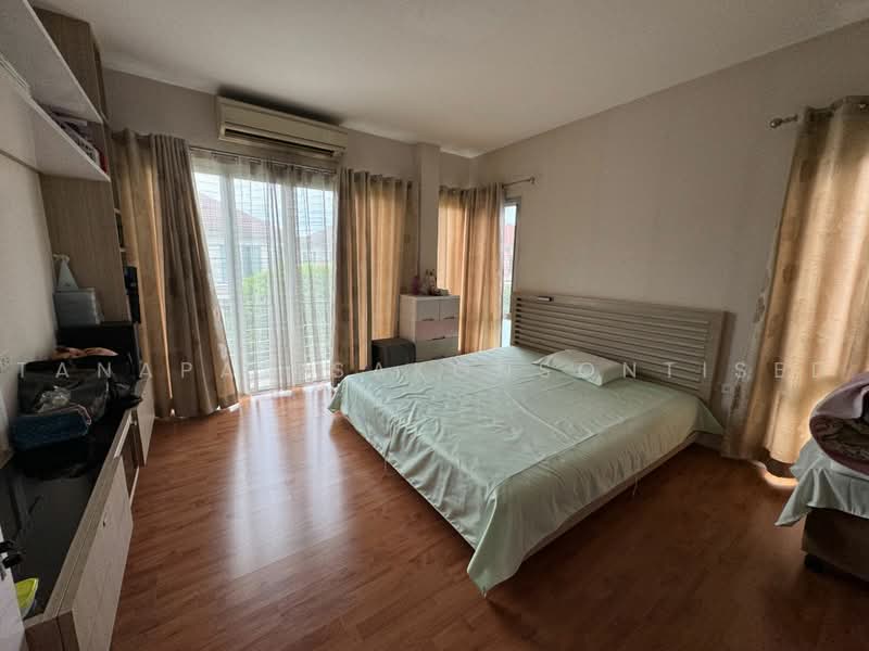 Life Bangkok Boulevard Ramintra 23, Bangkok, Soi Ram Inthra 23, Anusaowari, Bang Khen, Bangkok, 4 Bedrooms, 223 sqm, Single Detached House For Sale, by Tanapat Sakonsontised, 500469684 - DDproperty.com