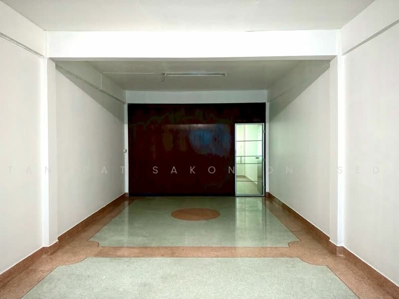 4-BR Townhouse, Bangkok, Bang Waek, Phasi Charoen, Bangkok, 4 Bedrooms, 352 sqm, Townhouse For Sale, by Tanapat Sakonsontised, 500469693 - DDproperty.com