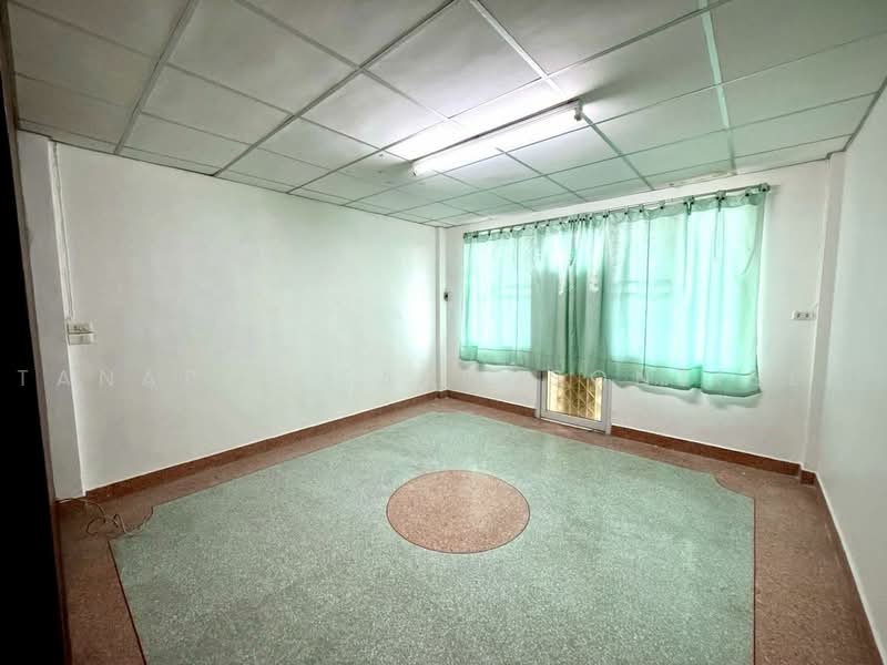 4-BR Townhouse, Bangkok, Bang Waek, Phasi Charoen, Bangkok, 4 Bedrooms, 352 sqm, Townhouse For Sale, by Tanapat Sakonsontised, 500469693 - DDproperty.com