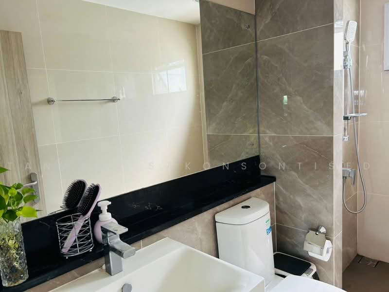The Palm Krungthep Kreetha-Wongwaen, Bangkok, 29 Krungthep Kreetha Road, Saphan Sung, Bangkok, 5 Bedrooms, 222 sqm, Single Detached House For Sale, by Tanapat Sakonsontised, 500469715 - DDproperty.com
