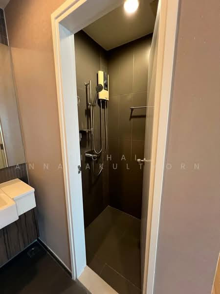 Centric Ratchada-Huai Khwang, Bangkok, Ratchadapisek Road, Huai Khwang, Bangkok, 2 Bedrooms, 51 sqm, Condo For Rent, by Vichai Annavakulthorn, 500469723 - DDproperty.com