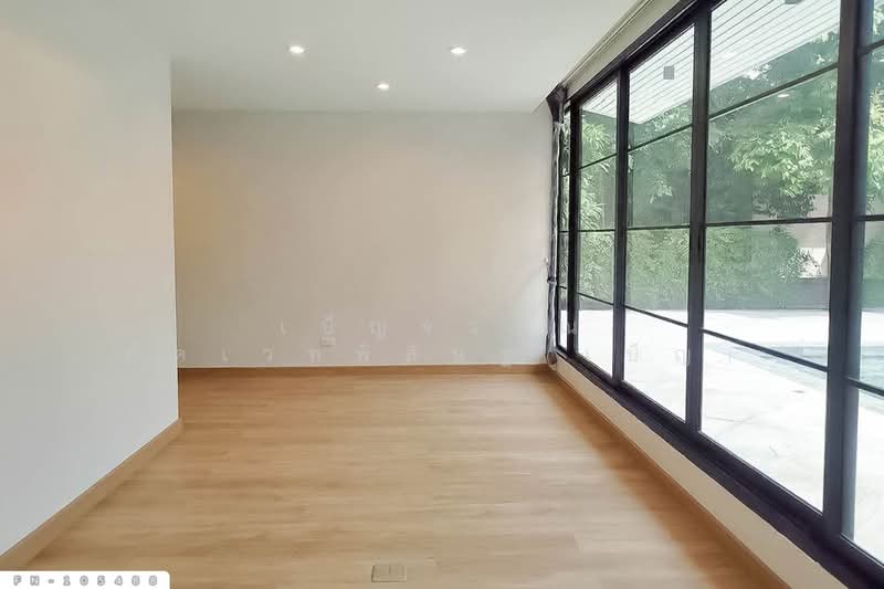 Laddarom Elegance Ratchaphruk-Rattanathibet, Nonthaburi, Ratchapruek Road, Om Kret, Pak Kret, Nonthaburi, 4 Bedrooms, 520 sqm, Single Detached House For Sale, by Benchawarin Pakkawetppisit, 500469728 - DDproperty.com