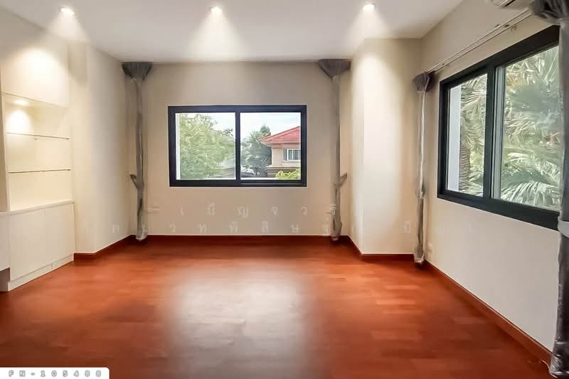 Laddarom Elegance Ratchaphruk-Rattanathibet, Nonthaburi, Ratchapruek Road, Om Kret, Pak Kret, Nonthaburi, 4 Bedrooms, 520 sqm, Single Detached House For Sale, by Benchawarin Pakkawetppisit, 500469728 - DDproperty.com