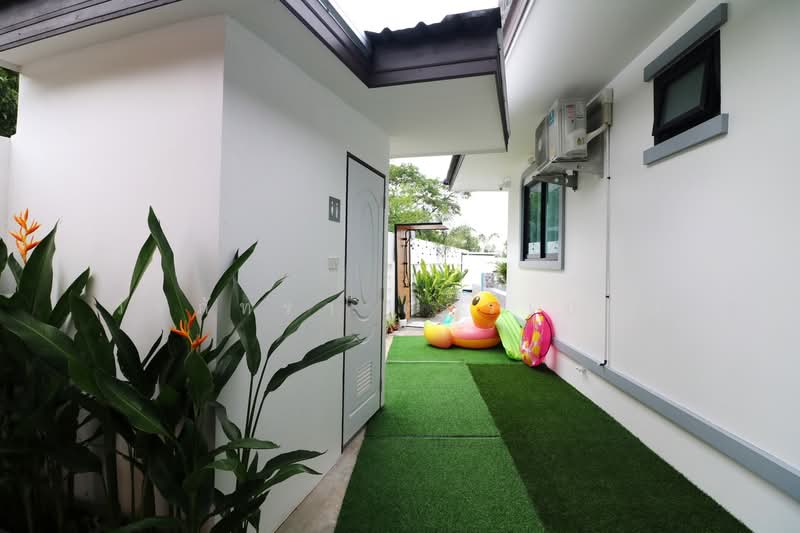 ขายวิลล่า 3 ห้องนอน 3 ห้องน้ำ พร้อมสระว่ายน้ำ เฟอร์ครบ แดงใหญ่ ขอนแก่น, ขอนแก่น, แดงใหญ่, เมืองขอนแก่น, ขอนแก่น, 100 ตร.ม., บ้านแฝด ขาย, โดย วีรภัทรา ดาร์เปอร์, 500469729 - DDproperty.com