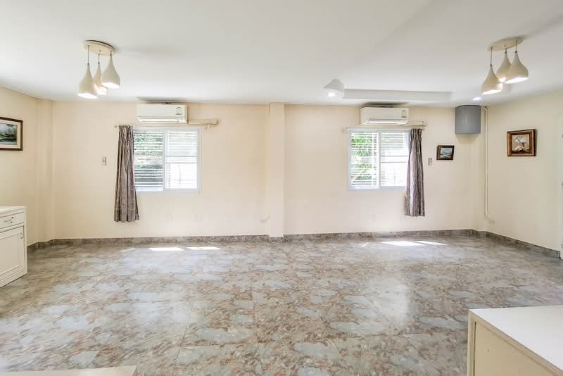 3-Bedroom House on 365 Sq.wah Garden Land, San Klang, San Pa Tong, Chiang Mai, San Khang, San Pa Tong, Chiang Mai, 3 Bedrooms, 128 sqm, Single Detached House For Sale, by Elijah Ridgley, 500469732 - DDproperty.com