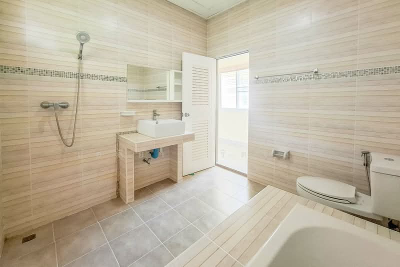 3-Bedroom House on 365 Sq.wah Garden Land, San Klang, San Pa Tong, Chiang Mai, San Khang, San Pa Tong, Chiang Mai, 3 Bedrooms, 128 sqm, Single Detached House For Sale, by Elijah Ridgley, 500469732 - DDproperty.com