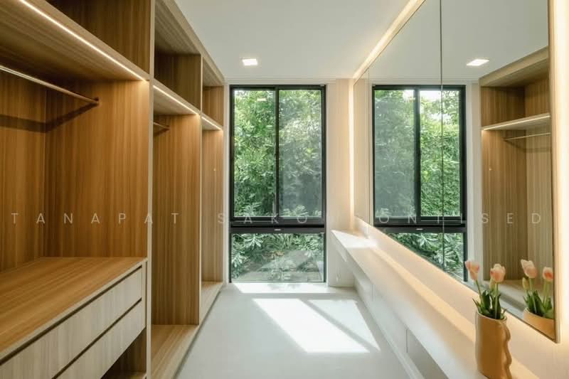 VIVE Krungthep Kreetha, Bangkok, Krungthep Kreetha Road, Saphan Sung, Bangkok, 4 Bedrooms, 421 sqm, Single Detached House For Sale, by Tanapat Sakonsontised, 500469746 - DDproperty.com
