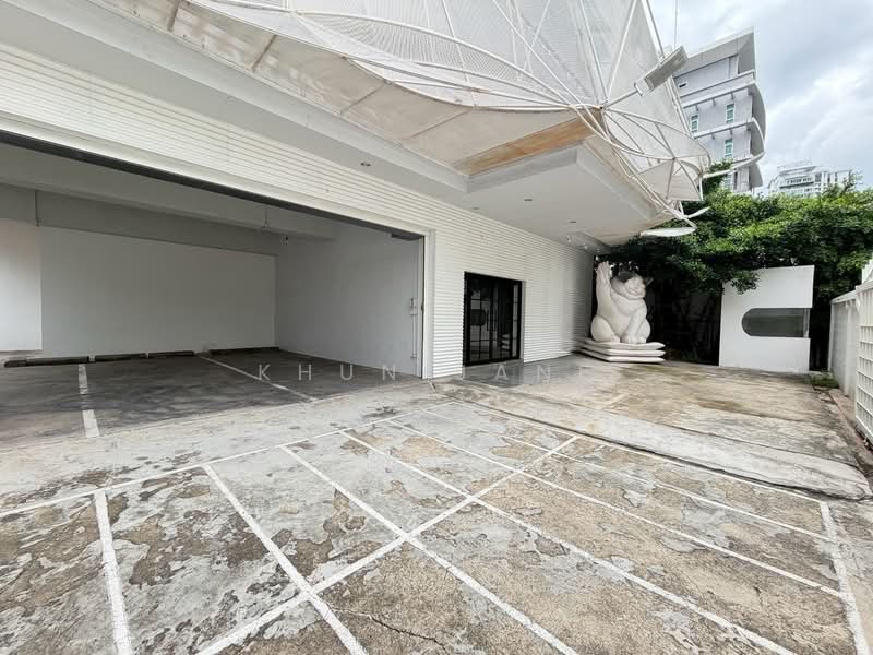 Office Building for Rent in Prime Thong Lo Location (SPSJP569), Bangkok, ทองหล่อ17, Khlong Tan Nua, Watthana, Bangkok, , 1,000 sqm, Office Space For Rent, by Khun Jane, 500469760 - DDproperty.com