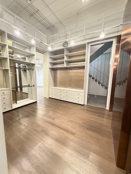 Office Building for Rent in Prime Thong Lo Location (SPSJP569), Bangkok, ทองหล่อ17, Khlong Tan Nua, Watthana, Bangkok, , 1,000 sqm, Office Space For Rent, by Khun Jane, 500469760 - DDproperty.com