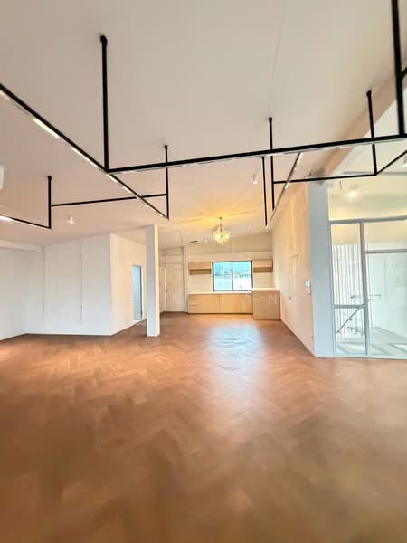 Office Building for Rent in Prime Thong Lo Location (SPSJP569), Bangkok, ทองหล่อ17, Khlong Tan Nua, Watthana, Bangkok, , 1,000 sqm, Office Space For Rent, by Khun Jane, 500469760 - DDproperty.com