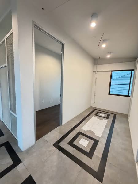 Office Building for Rent in Prime Thong Lo Location (SPSJP569), Bangkok, ทองหล่อ17, Khlong Tan Nua, Watthana, Bangkok, , 1,000 sqm, Office Space For Rent, by Khun Jane, 500469760 - DDproperty.com