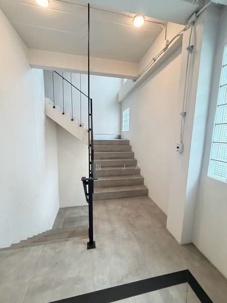 Office Building for Rent in Prime Thong Lo Location (SPSJP569), Bangkok, ทองหล่อ17, Khlong Tan Nua, Watthana, Bangkok, , 1,000 sqm, Office Space For Rent, by Khun Jane, 500469760 - DDproperty.com