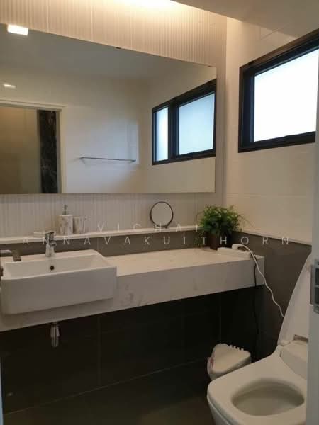 Mantana Bangna Km.7, Samut Prakan, 68 Bangna-Trad Road, Bang Kaeo, Bang Plee, Samut Prakan, 4 Bedrooms, 172 sqm, Single Detached House For Rent, by Vichai  Annavakulthorn, 500469772 - DDproperty.com