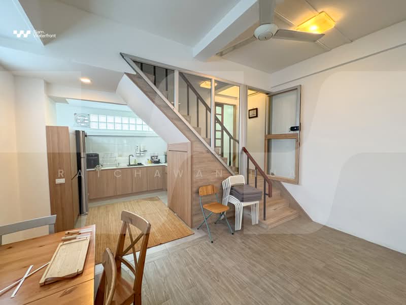 4-Story Townhome in Soi Sathorn9, Bangkok, นราธิวาสราชนครินทร์, Yan Nawa, Sathon, Bangkok, 3 Bedrooms, 300 sqm, Townhouse For Sale, by Ratchawan Huang, 500469780 - DDproperty.com
