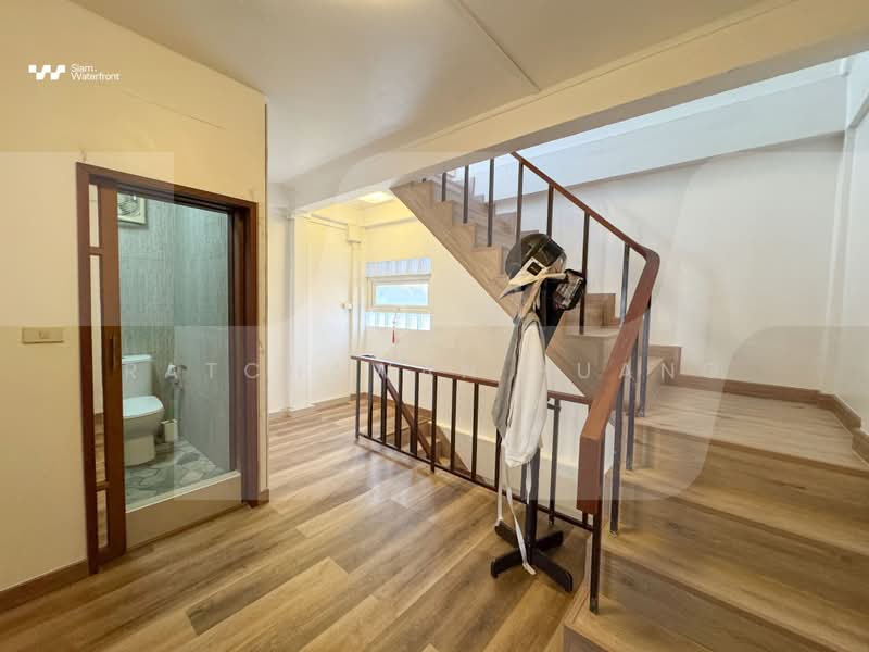 4-Story Townhome in Soi Sathorn9, Bangkok, นราธิวาสราชนครินทร์, Yan Nawa, Sathon, Bangkok, 3 Bedrooms, 300 sqm, Townhouse For Sale, by Ratchawan Huang, 500469780 - DDproperty.com