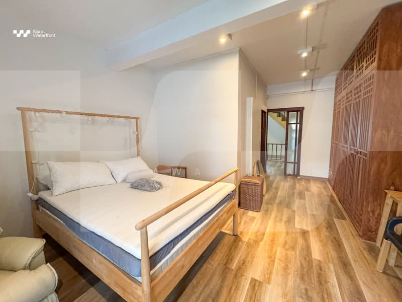4-Story Townhome in Soi Sathorn9, Bangkok, นราธิวาสราชนครินทร์, Yan Nawa, Sathon, Bangkok, 3 Bedrooms, 300 sqm, Townhouse For Sale, by Ratchawan Huang, 500469780 - DDproperty.com