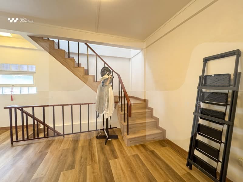 4-Story Townhome in Soi Sathorn9, Bangkok, นราธิวาสราชนครินทร์, Yan Nawa, Sathon, Bangkok, 3 Bedrooms, 300 sqm, Townhouse For Sale, by Ratchawan Huang, 500469780 - DDproperty.com
