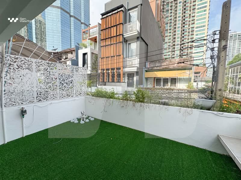 4-Story Townhome in Soi Sathorn9, Bangkok, นราธิวาสราชนครินทร์, Yan Nawa, Sathon, Bangkok, 3 Bedrooms, 300 sqm, Townhouse For Sale, by Ratchawan Huang, 500469780 - DDproperty.com
