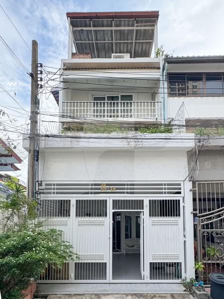 ทาวน์โฮม ซ.สาทร9-ซ.นราธิวาสราชนครินทร์4, กรุงเทพ, นราธิวาสราชนครินทร์, ยานนาวา, สาทร, กรุงเทพ, 300 ตร.ม., ทาวน์เฮ้าส์ ขาย, โดย Ratchawan Huang, 500469780 - DDproperty.com