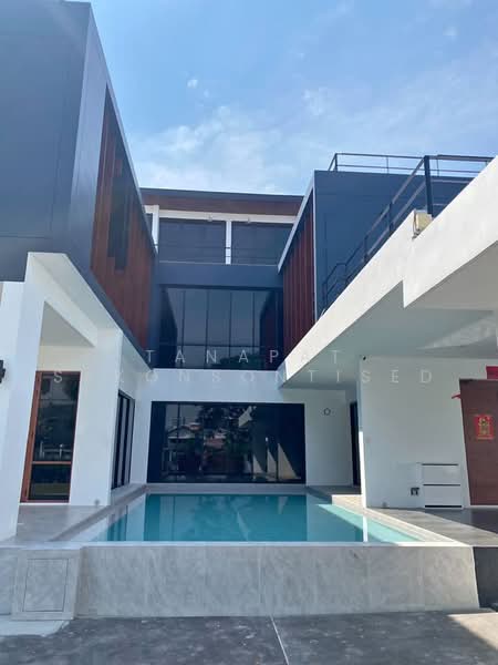 5-BR House, Bangkok, Bang Chak, Phra Khanong, Bangkok, 5 Bedrooms, 700 sqm, Single Detached House For Sale, by Tanapat Sakonsontised, 500469781 - DDproperty.com
