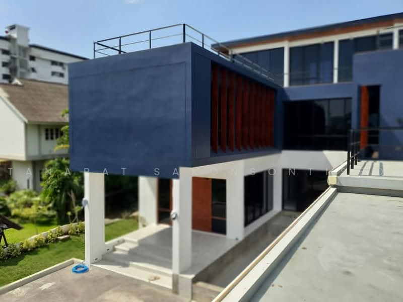 5-BR House, Bangkok, Bang Chak, Phra Khanong, Bangkok, 5 Bedrooms, 700 sqm, Single Detached House For Sale, by Tanapat Sakonsontised, 500469781 - DDproperty.com