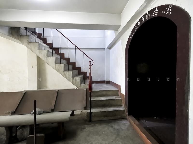 ตึกแถว 4.5 ชั้น ตรอก สองพระ บางรัก กรุงเทพ, Bangkok, Maha Phrutharam, Bang Rak, Bangkok, , 192 sqm, Shophouse For Sale, by บริษัท เอชแอล แอสเซท จำกัด, 500469795 - DDproperty.com