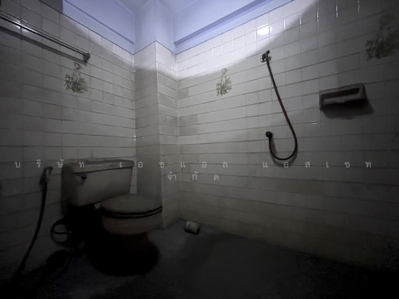 ตึกแถว 4.5 ชั้น ตรอก สองพระ บางรัก กรุงเทพ, Bangkok, Maha Phrutharam, Bang Rak, Bangkok, , 192 sqm, Shophouse For Sale, by บริษัท เอชแอล แอสเซท จำกัด, 500469795 - DDproperty.com