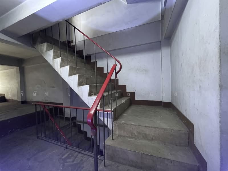 ตึกแถว 4.5 ชั้น ตรอก สองพระ บางรัก กรุงเทพ, Bangkok, Maha Phrutharam, Bang Rak, Bangkok, , 192 sqm, Shophouse For Sale, by บริษัท เอชแอล แอสเซท จำกัด, 500469795 - DDproperty.com