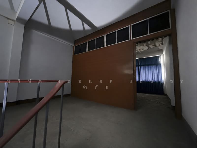 ตึกแถว 4.5 ชั้น ตรอก สองพระ บางรัก กรุงเทพ, Bangkok, Maha Phrutharam, Bang Rak, Bangkok, , 192 sqm, Shophouse For Sale, by บริษัท เอชแอล แอสเซท จำกัด, 500469795 - DDproperty.com