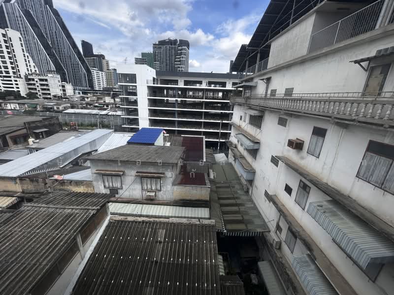ตึกแถว 4.5 ชั้น ตรอก สองพระ บางรัก กรุงเทพ, Bangkok, Maha Phrutharam, Bang Rak, Bangkok, , 192 sqm, Shophouse For Sale, by บริษัท เอชแอล แอสเซท จำกัด, 500469795 - DDproperty.com