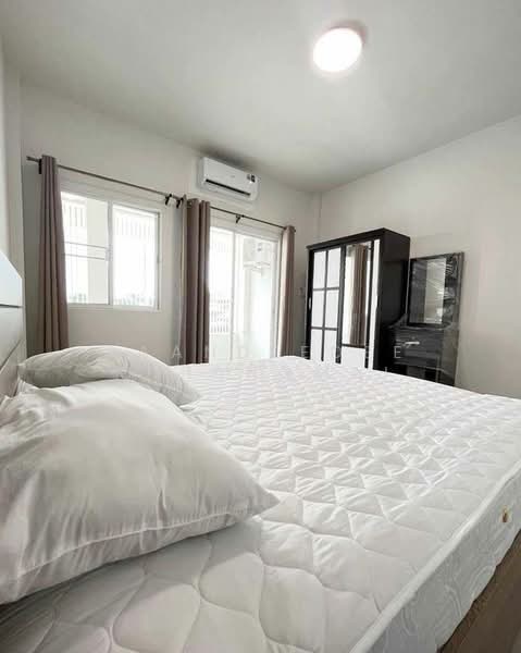 ทาวน์เฮ้าส์ให้เช่า – ใกล้ 89 พลาซ่า เพียง 5 นาที ค่าเช่า 15,000 บาท / เดือน รหัสทรัพย์ : No.15H896, เชียงใหม่, หนองหอย, เมืองเชียงใหม่, เชียงใหม่, 110 ตร.ม., ทาวน์เฮ้าส์ ให้เช่า, โดย Baandeedee Chiangmai, 500469796 - DDproperty.com