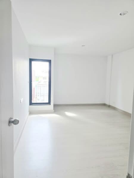ทาวน์เฮ้าส์บางนา กรุงเทพมหานคร, Bangkok, Bang Na, Bangkok, 2 Bedrooms, 200 sqm, Townhouse For Sale, by The Best Property ปุ้ยกี้, 500469815 - DDproperty.com