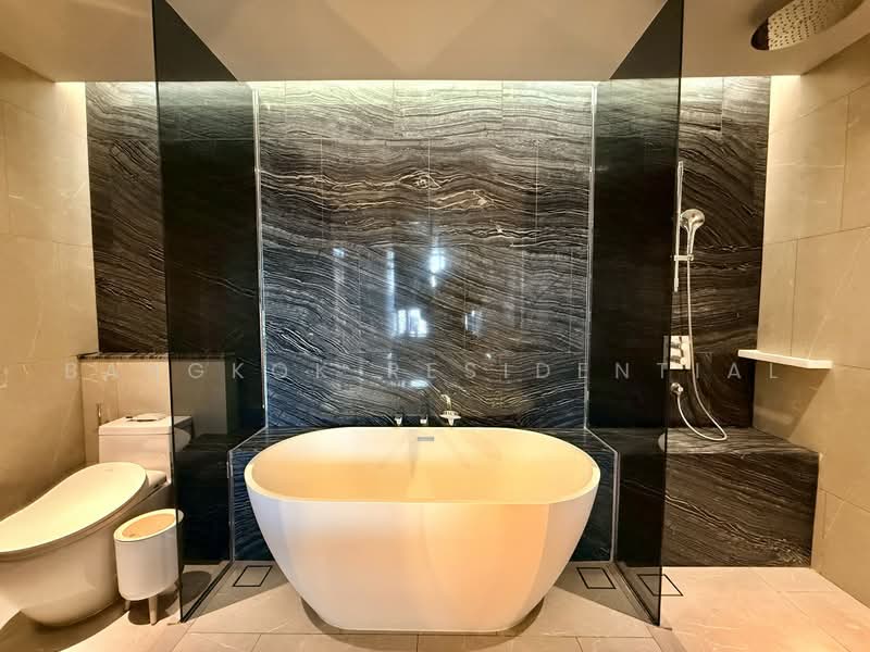 The Reserve 61 Hideaway, Bangkok, 92 Sukhumvit 61, Khlong Tan Nua, Watthana, Bangkok, 2 Bedrooms, 121 sqm, Condo For Rent, by Bangkok Residential, 500469824 - DDproperty.com