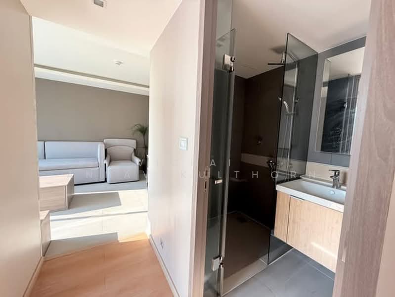 Urbitia Thonglor, Bangkok, 19 Soi Sukhumvit 36 Thonglor Road, Phra Kanong, Khlong Toei, Bangkok, 2 Bedrooms, 65 sqm, Condo For Rent, by Vichai Annavakulthorn, 500469831 - DDproperty.com
