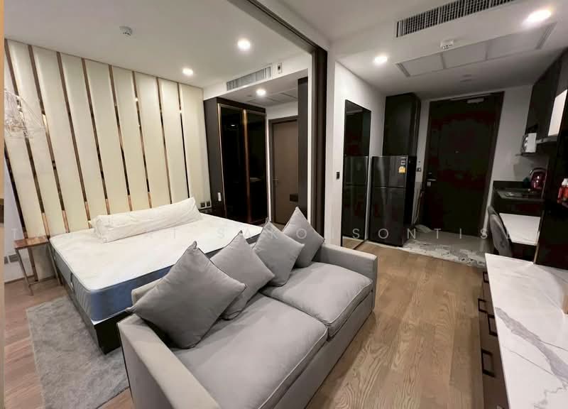 ASHTON Chula-Silom, Bangkok, Rama 4 Road, Si Phraya, Bang Rak, Bangkok, 1 Bedroom, 35 sqm, Condo For Sale, by Tanapat Sakonsontised, 500469838 - DDproperty.com