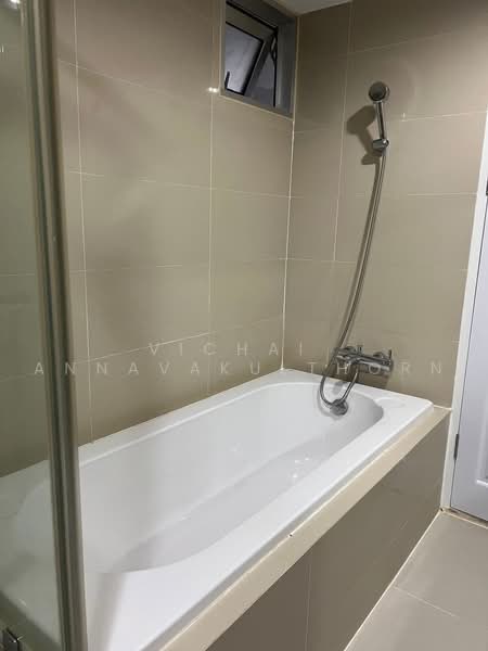Belle Grand Rama 9, Bangkok, 131 Rama 9 Road, Huai Khwang, Bangkok, 3 Bedrooms, 101 sqm, Condo For Rent, by Vichai Annavakulthorn, 500469840 - DDproperty.com