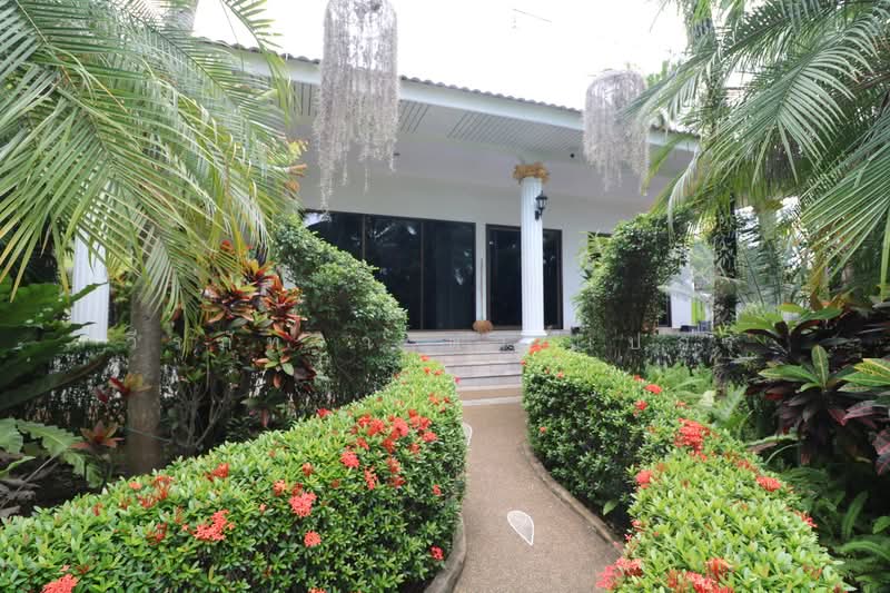Muang Udon Thani, Udon Thani, Nong Bua, Muang Udon Thani, Udon Thani, 3 Bedrooms, 150 sqm, Semi-Detached House (Twin House) For Sale, by วีรภัทรา ดาร์เปอร์, 500469843 - DDproperty.com