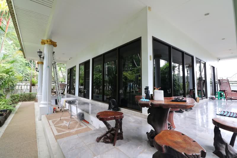 Muang Udon Thani, Udon Thani, Nong Bua, Muang Udon Thani, Udon Thani, 3 Bedrooms, 150 sqm, Semi-Detached House (Twin House) For Sale, by วีรภัทรา ดาร์เปอร์, 500469843 - DDproperty.com
