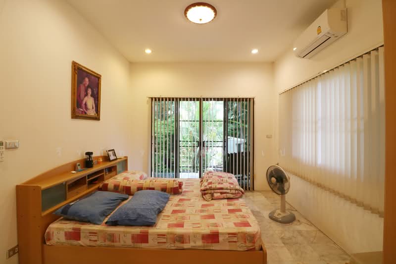 Muang Udon Thani, Udon Thani, Nong Bua, Muang Udon Thani, Udon Thani, 3 Bedrooms, 150 sqm, Semi-Detached House (Twin House) For Sale, by วีรภัทรา ดาร์เปอร์, 500469843 - DDproperty.com