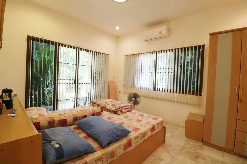 Muang Udon Thani, Udon Thani, Nong Bua, Muang Udon Thani, Udon Thani, 3 Bedrooms, 150 sqm, Semi-Detached House (Twin House) For Sale, by วีรภัทรา ดาร์เปอร์, 500469843 - DDproperty.com