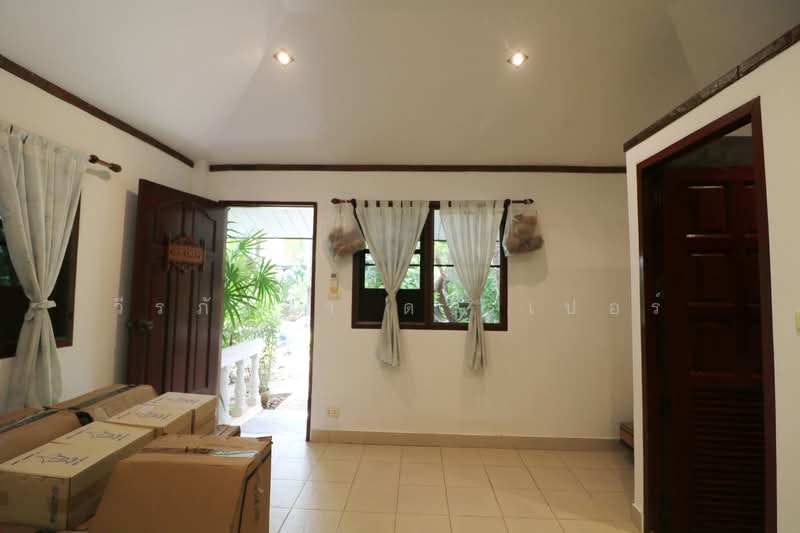 Muang Udon Thani, Udon Thani, Nong Bua, Muang Udon Thani, Udon Thani, 3 Bedrooms, 150 sqm, Semi-Detached House (Twin House) For Sale, by วีรภัทรา ดาร์เปอร์, 500469843 - DDproperty.com