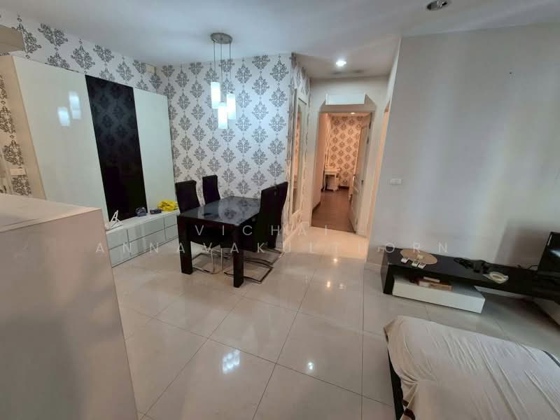 Q House Condo Sathorn, Bangkok, Thonburi Road, Khlong Ton Sai, Khlong San, Bangkok, 2 Bedrooms, 65 sqm, Condo For Rent, by Vichai Annavakulthorn, 500469844 - DDproperty.com