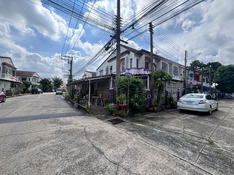 ปาริชาติ 345 บางคูวัด, ปทุมธานี, บางคูวัด, เมืองปทุมธานี, ปทุมธานี, 85 ตร.ม., ทาวน์เฮ้าส์ ขาย, โดย The Best Property นาเดีย, 500469847 - DDproperty.com