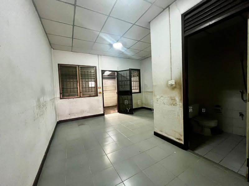 ปาริชาติ 345 บางคูวัด, Pathum Thani, Bang Khu Wat, Muang Pathum Thani, Pathum Thani, 2 Bedrooms, 85 sqm, Townhouse For Sale, by The Best Property นาเดีย, 500469847 - DDproperty.com