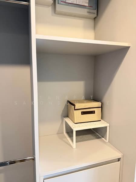 Blossom Condo @ Sathorn-Charoenrat, Bangkok, Charoen Rat Road, Thung Wat Don, Sathon, Bangkok, 1 Bedroom, 30 sqm, Condo For Rent, by Tanapat Sakonsontised, 500469854 - DDproperty.com