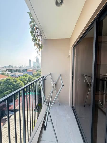 Blossom Condo @ Sathorn-Charoenrat, Bangkok, Charoen Rat Road, Thung Wat Don, Sathon, Bangkok, 1 Bedroom, 30 sqm, Condo For Rent, by Tanapat Sakonsontised, 500469854 - DDproperty.com