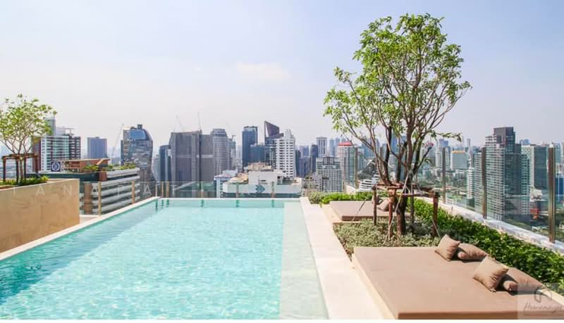 Maru Ekkamai 2, Bangkok, 70-5 Sukhumvit 63 Road, Phra Kanong Nua, Watthana, Bangkok, 2 Bedrooms, 45 sqm, Condo For Sale, by Tanapat Sakonsontised, 500469857 - DDproperty.com